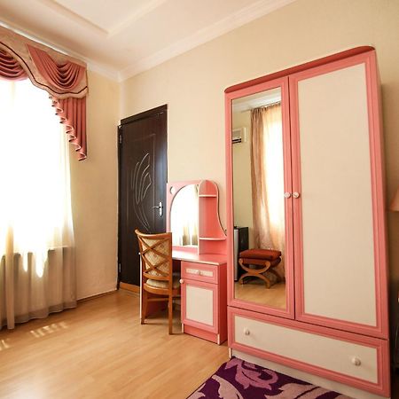 Georgian Palace Tbilisi Zewnętrze zdjęcie