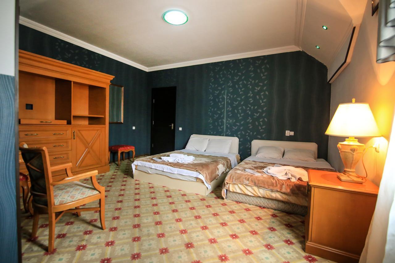 Georgian Palace Tbilisi Zewnętrze zdjęcie